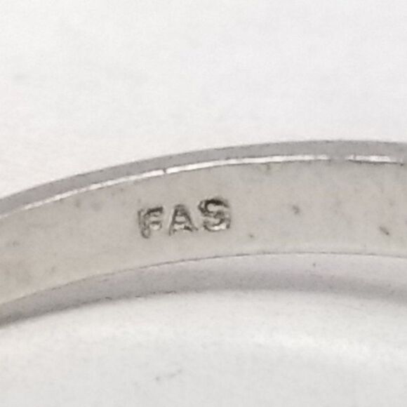 Vintage Sterling Silver Sparkly Solitaire Ring, Size 6 Band, Engagement, Estate - Picture 3 of 9